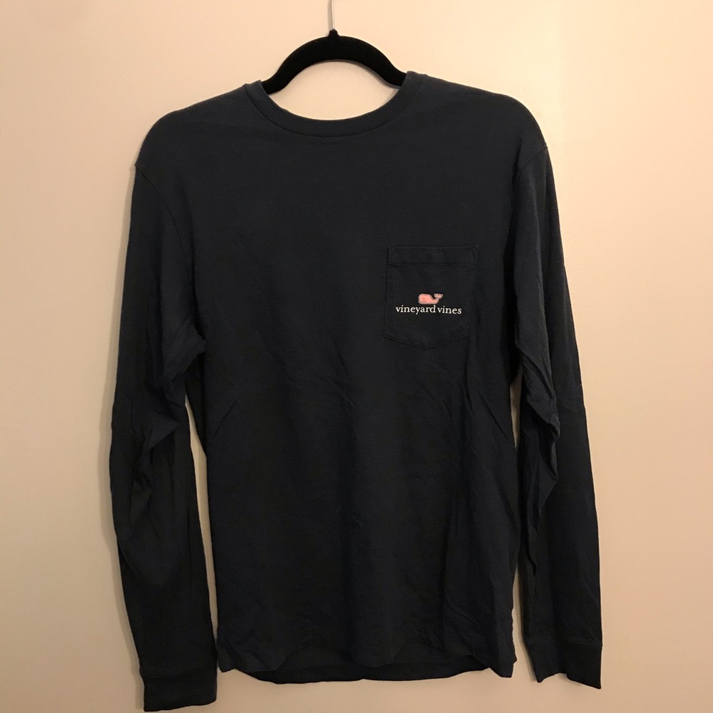 Vineyard Vines Navy long sleeve shirt
